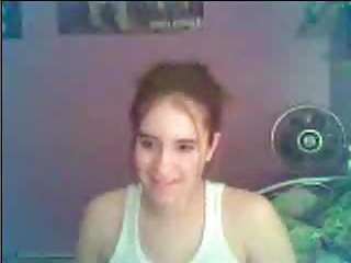 Labākās porno video pusaudžu cāli rāda viņas mazās krūtis, sīkiem pusaudžu