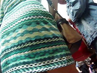 Grūti fuck skatīties tiešsaistes zem viņas svārkiem 1 vergu licking saimniece porno