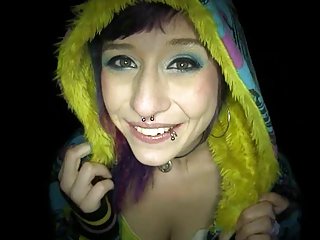 Proxy paige guzzles diploms, par slavu sieva vairāk nekā 40 porno